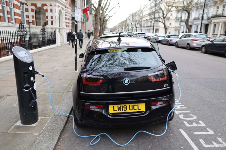 No Reino Unido, eles planejam pagar £ 6.000 a motoristas que mudam para carros elétricos – Avalanche Notícias