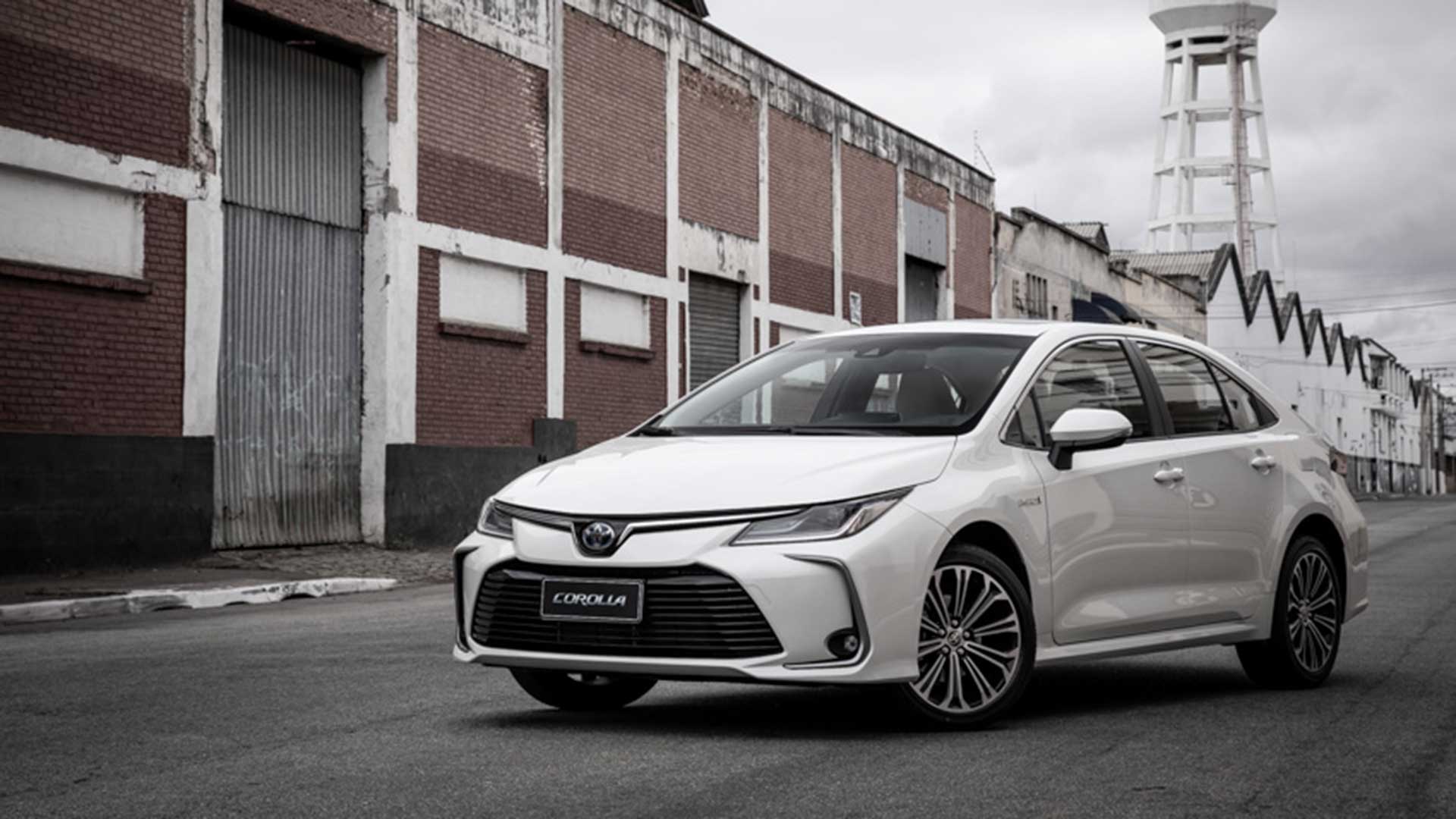 Toyota Corolla Altis Premium Hybrid 2021: preço, fotos, equipamentos e mais