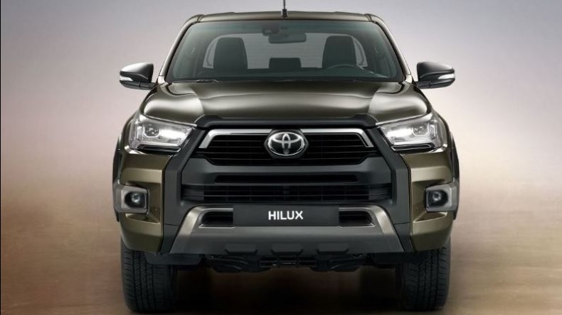 Toyota promete nova geração da Hilux para o ano que vem - Colunistas