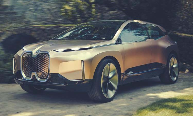Crossover elétrico BMW iNext será revelado na próxima semana