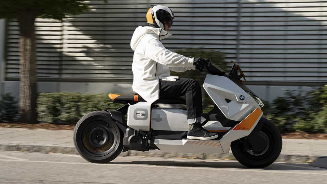 A nova scooter elétrica da BMW não poupa no estilo