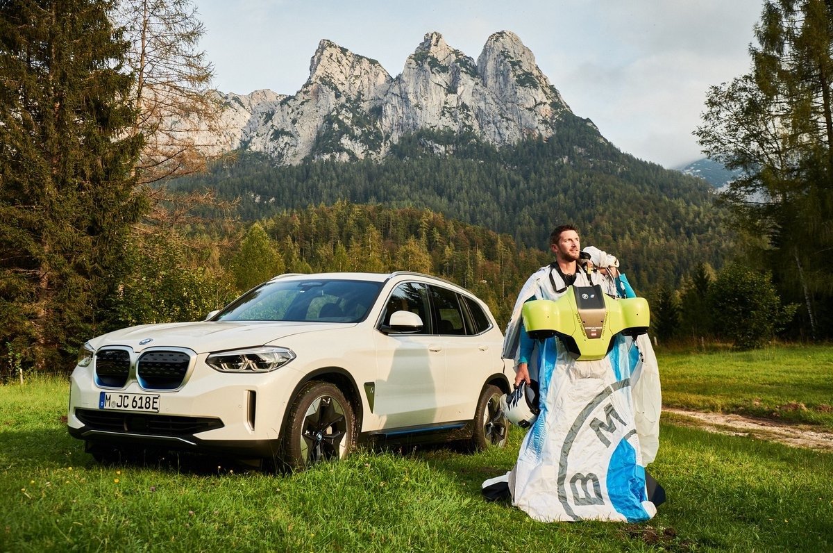 BMW lança novo elétrico - e não é um carro ou moto