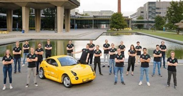 Estudantes criam carro elétrico apenas com materiais recicláveis - Virtz