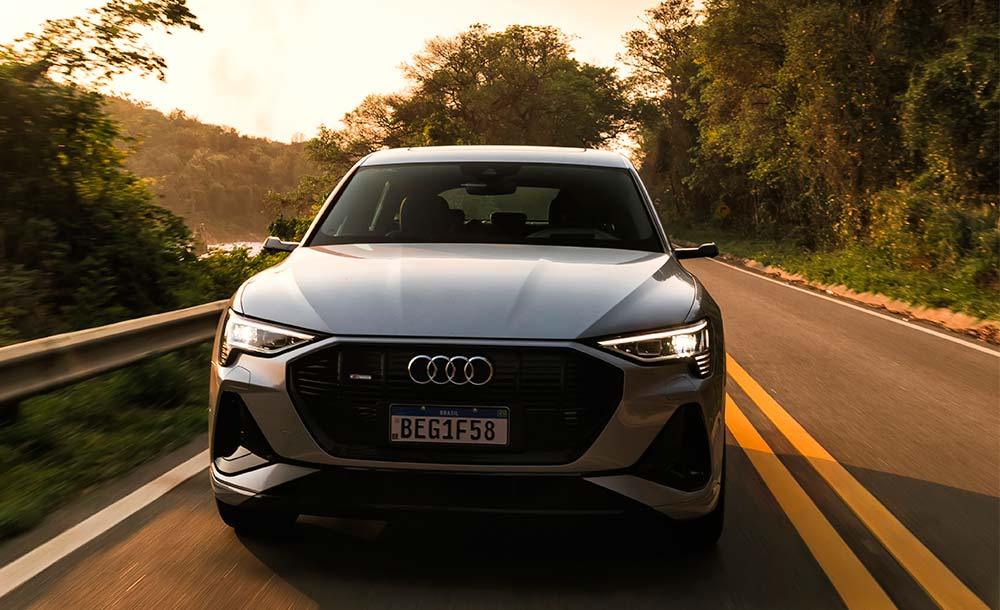 Audi e-tron fecha 2020 como carro elétrico mais vendido no Brasil