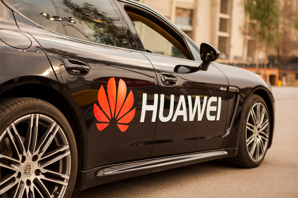 Huawei pode lançar carro elétrico ainda em 2021