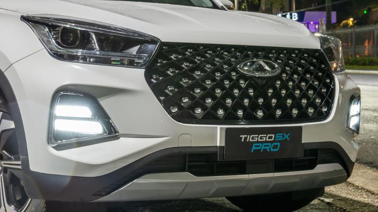 Caoa Chery Tiggo 5X Pro Hybrid detalhe dianteira - Divulgação - Divulgação